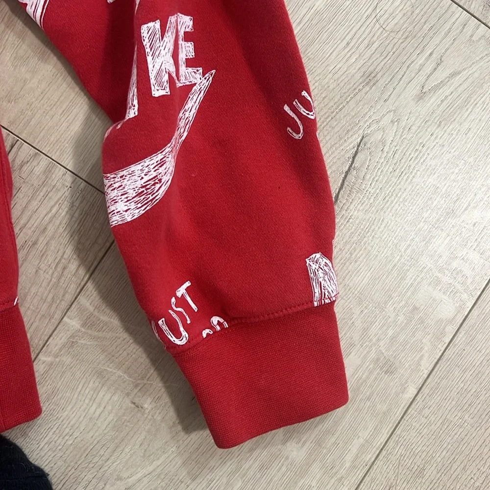 Nike Hoodie - Picture 5 of 8